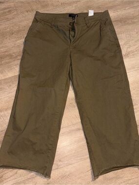 Women’s Olive Green Casual Pants
